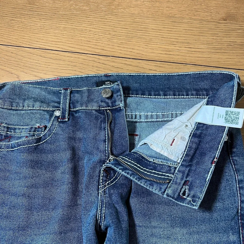 True Religion Mens Rocco Relaxed Skinny Jeans Sz‎ 34 Red Stitch Designer Denim